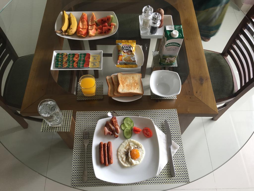 Shalom Residence Kandy Luaran gambar