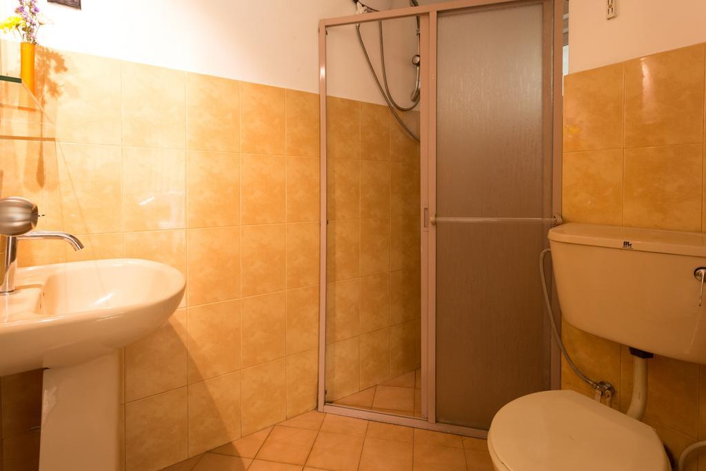 Shalom Residence Kandy Luaran gambar